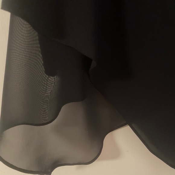 Lola & Sophie 💎 Chiffon Cold Shoulder Top NWOT XS - Picture 3 of 4